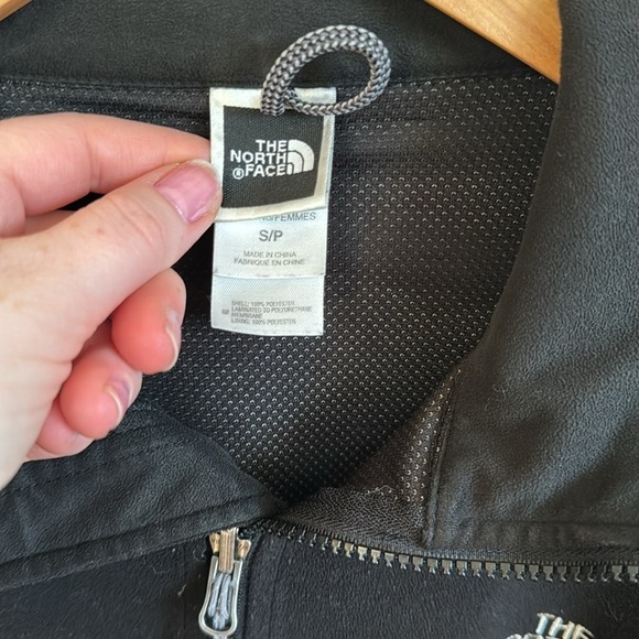 The North Face // Vintage Windstopper Fleece - Picture 2 of 5